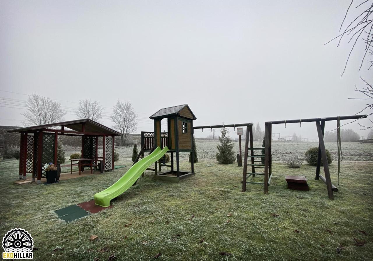 Rybno Mlyn Wodny Eko Hillar别墅 外观 照片